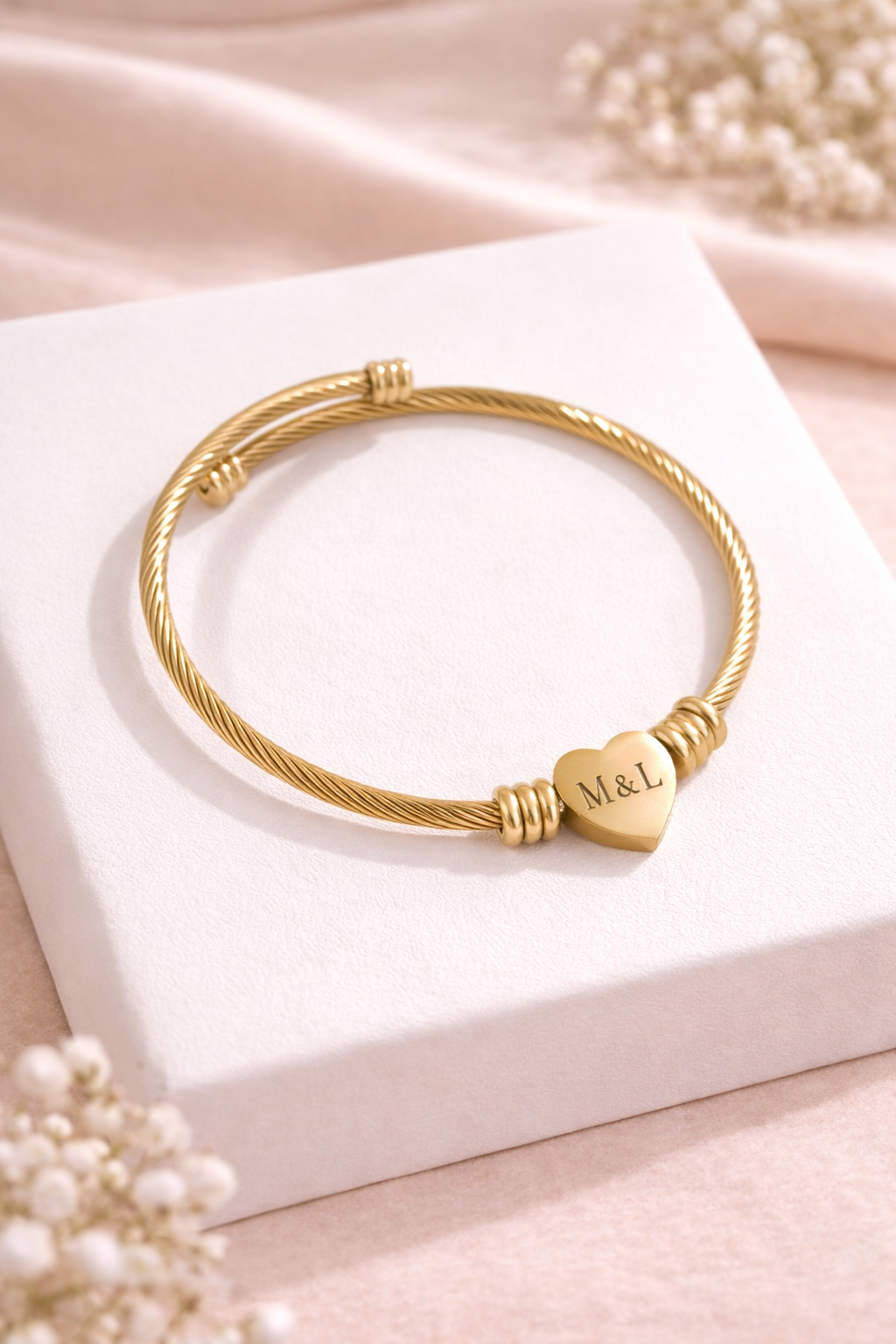 Pulsera Personalizada con Iniciales en Corazón